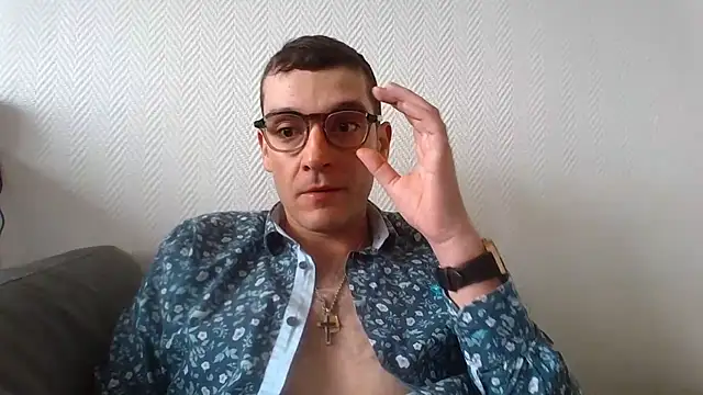 MisterRomXxdick online show from 7, 5, 2026