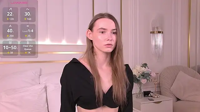 LillianYoung online show from 22, 5, 2026