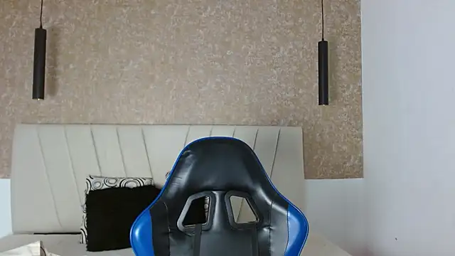 AliceSmity   online show from 10, 7, 2026