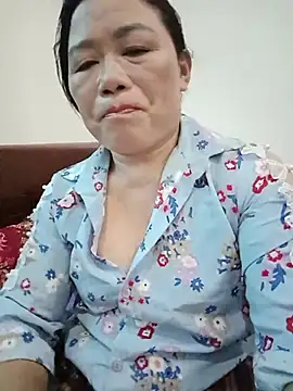 Snapshot of -Lytina- chatting on 26, 6, 2026 -Lytina- online show from 26, 6, 2026