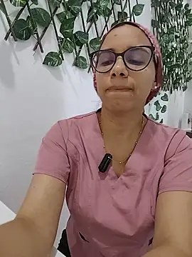 alanahot94 online show from 10, 7, 2026