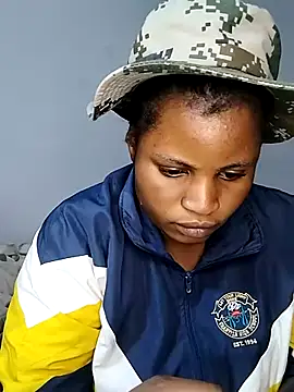 JuicyHoney 01 online show from 3, 7, 2026