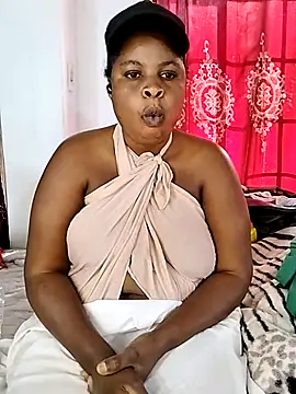 JuicyHoney 01 online show from 25, 7, 2026