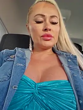 MILFBARBY online show from 17, 5, 2026