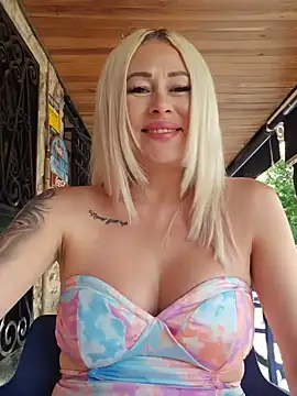 MILFBARBY online show from 25, 6, 2026