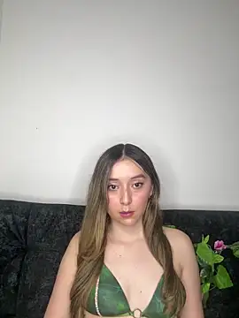 Sarisloves online show from 18, 6, 2026