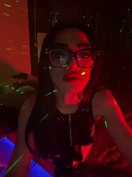 NaughtyAsian25 online show from 28, 7, 2026