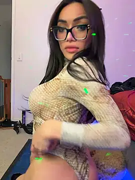 NaughtyAsian25 online show from 31, 7, 2026