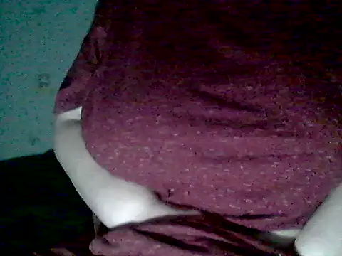 Snapshot of miamooreh chatting on 22, 5, 2026 miamooreh online show from 22, 5, 2026
