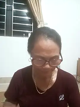 Snapshot of Vieekee chatting on 8, 7, 2026 Vieekee online show from 8, 7, 2026