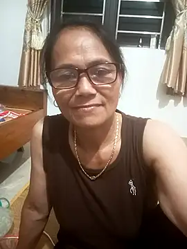 Snapshot of Vieekee chatting on 9, 7, 2026 Vieekee online show from 9, 7, 2026