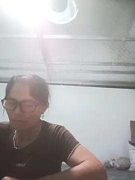Snapshot of Vieekee chatting on 10, 7, 2026 Vieekee online show from 10, 7, 2026