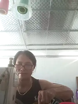 Snapshot of Vieekee chatting on 15, 7, 2026 Vieekee online show from 15, 7, 2026