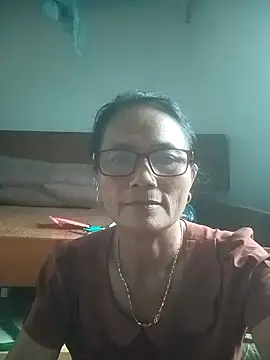 Snapshot of Vieekee chatting on 18, 7, 2026 Vieekee online show from 18, 7, 2026