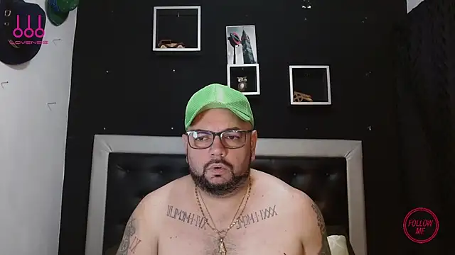 perverseveteranmanxxx online show from 11, 3, 2025