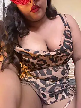 Snapshot of SlutrySiren chatting on 27, 6, 2026 SlutrySiren online show from 27, 6, 2026
