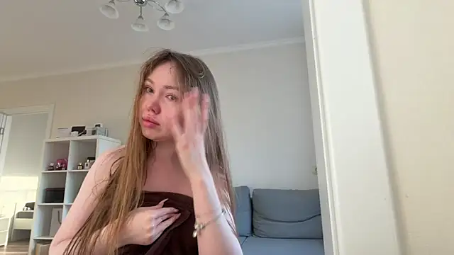 ValeryShine online show from 19, 5, 2026