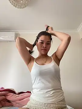 Lucky xiao online show from 27, 5, 2026