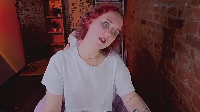 ScarlettSparkss online show from 15, 6, 2026