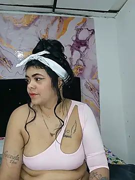 luxuryluna online show from 22, 5, 2026