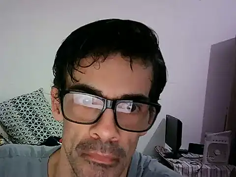 Snapshot of Londrinense-Pr chatting on 23, 6, 2026 Londrinense-Pr online show from 23, 6, 2026
