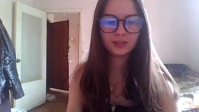 Snapshot of Bellochka201 chatting on 3, 6, 2026 Bellochka201 online show from 3, 6, 2026