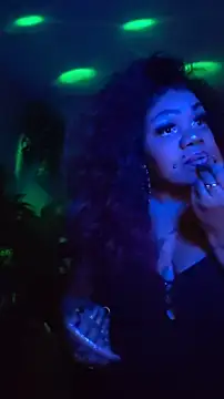 Snapshot of NailGoddessnow chatting on 23, 1, 2025 NailGoddessnow online show from 23, 1, 2025