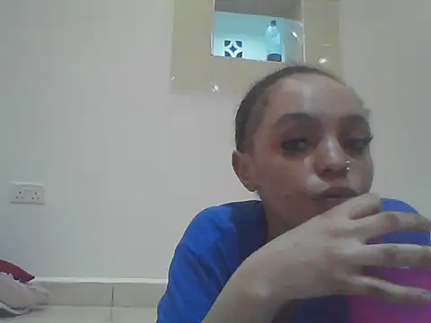 silk couple1 online show from 15, 5, 2026