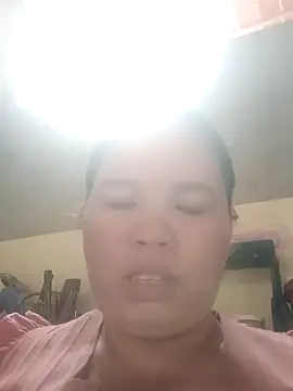Snapshot of -Yeyi- chatting on 24, 5, 2026 -Yeyi- online show from 24, 5, 2026