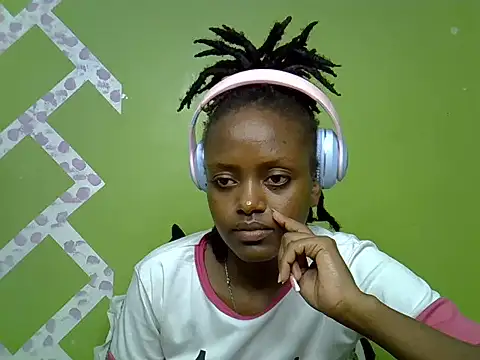 Snapshot of Slim_shedy1 chatting on 12, 6, 2026 Slim shedy1 online show from 12, 6, 2026
