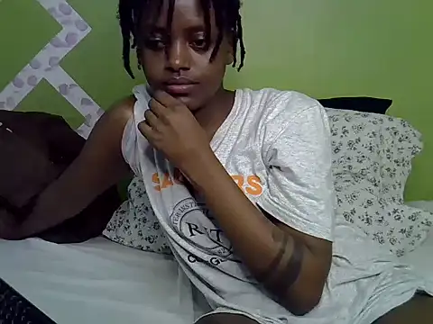 Snapshot of Slim_shedy1 chatting on 29, 6, 2026 Slim shedy1 online show from 29, 6, 2026