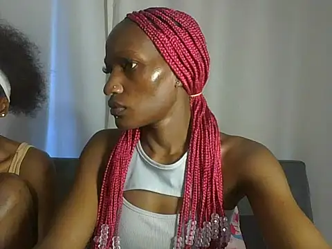 Snapshot of SleekCandy_petites chatting on 4, 7, 2026 SleekCandy petites online show from 4, 7, 2026