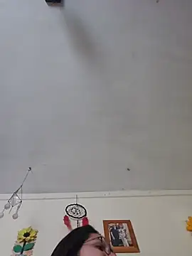 Karengenesisx online show from 17, 6, 2026