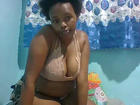 Snapshot of chocolate-pie2 chatting on 3, 6, 2026 chocolate-pie2 online show from 3, 6, 2026