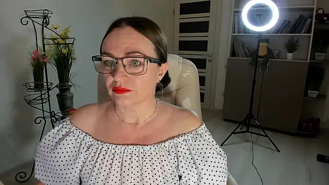 Vika73 online show from 7, 1, 2026