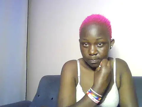 Snapshot of Naughtylynne chatting on 4, 6, 2026 Naughtylynne online show from 4, 6, 2026