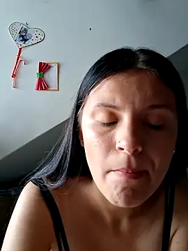 Snapshot of Yeras_ chatting on 10, 6, 2026 Yeras online show from 10, 6, 2026