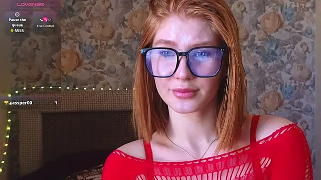 Juli Ginger online show from 13, 7, 2026
