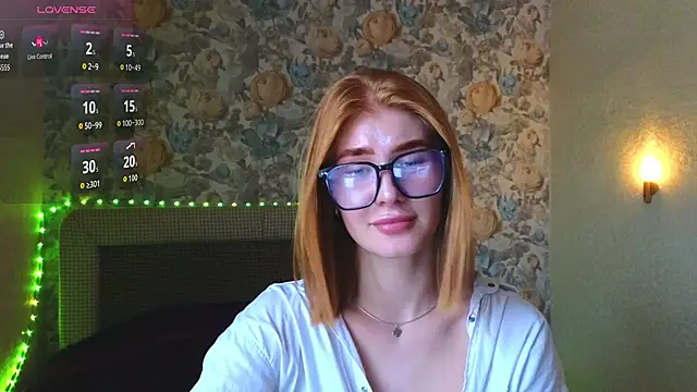 Juli Ginger online show from 14, 7, 2026