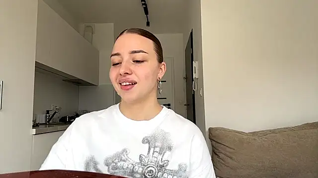 BrandiEngberg online show from 18, 5, 2026