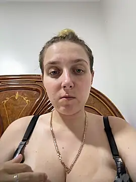 Loulou fck online show from 22, 7, 2026