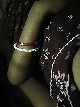 desi hot couples online show from 13, 7, 2026