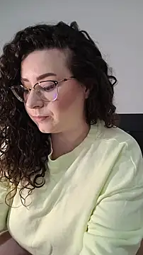 Snapshot of Elissa_Floyd__ chatting on 23, 5, 2026 Elissa Floyd online show from 23, 5, 2026