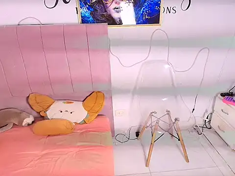 Snapshot of Monika_teenn chatting on 29, 6, 2026 Monika teenn online show from 29, 6, 2026