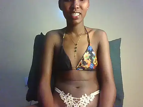 Snapshot of Holy_Babe chatting on 14, 7, 2026 Holy Babe online show from 14, 7, 2026