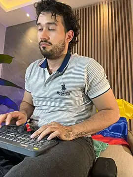 Snapshot of Adrian_SITH chatting on 25, 6, 2026 Adrian SITH online show from 25, 6, 2026