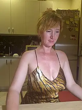 AnissaDolll online show from 4, 8, 2026