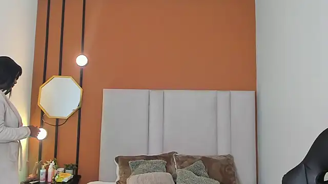Mia boobs24 online show from 18, 6, 2026