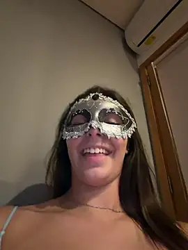 Candy lyx online show from 7, 7, 2026
