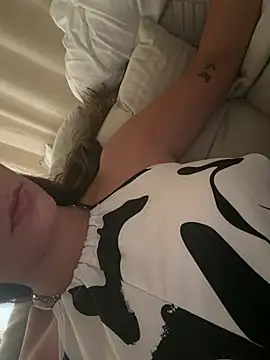 Candy lyx online show from 27, 7, 2026